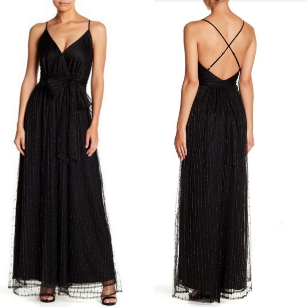 🆕️⬇️🎉HOST PICK🎉 TOV Los Angeles Sexy Black Metallic Maxi Dress